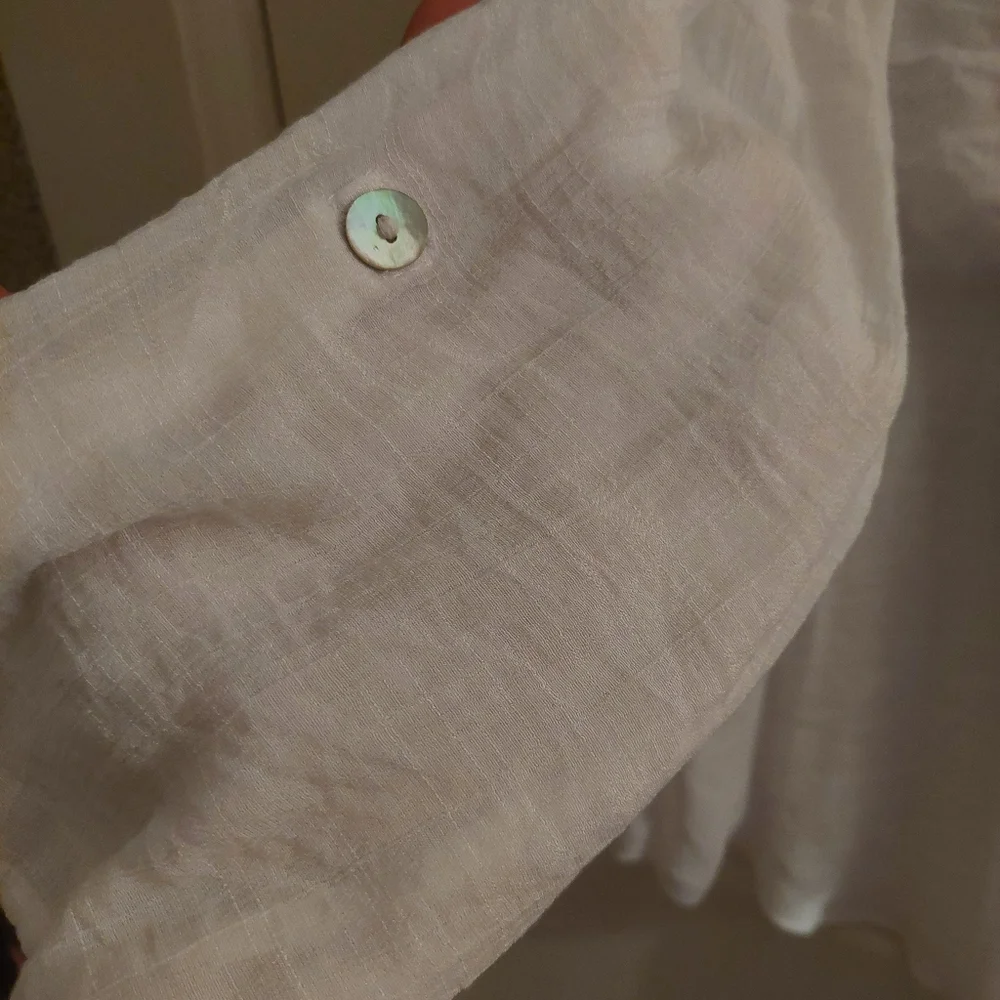 Ruby Rd. White Button Up - Picture 4 of 5
